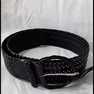 NWT Izod 2.5" wide black weave belt max. 37" sz S
